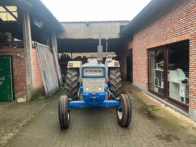 1965 ford 500 oldtimer tractor - afbeelding 23 van  33