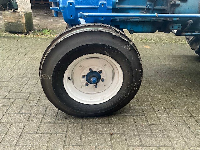 1965 ford 500 oldtimer tractor - afbeelding 10 van  33