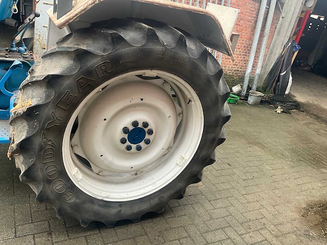 1965 ford 500 oldtimer tractor - afbeelding 16 van  33