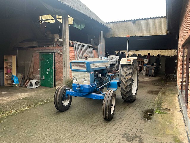 1965 ford 500 oldtimer tractor - afbeelding 1 van  33