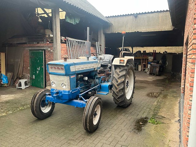 1965 ford 500 oldtimer tractor - afbeelding 9 van  33