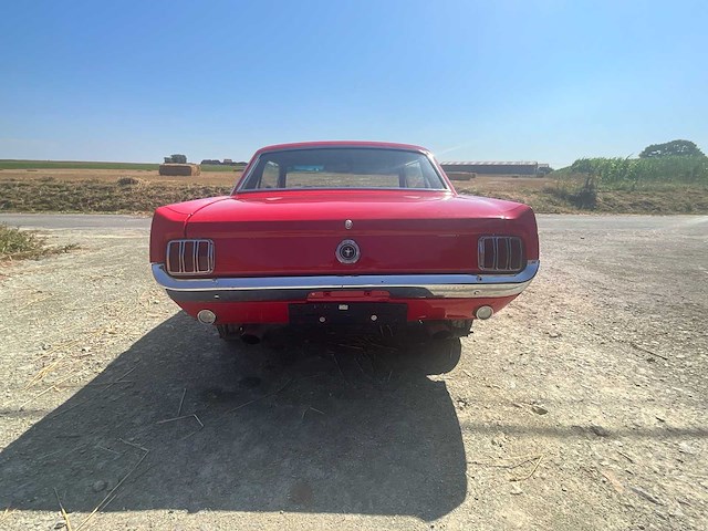 1965 ford mustang coupé - afbeelding 27 van  32