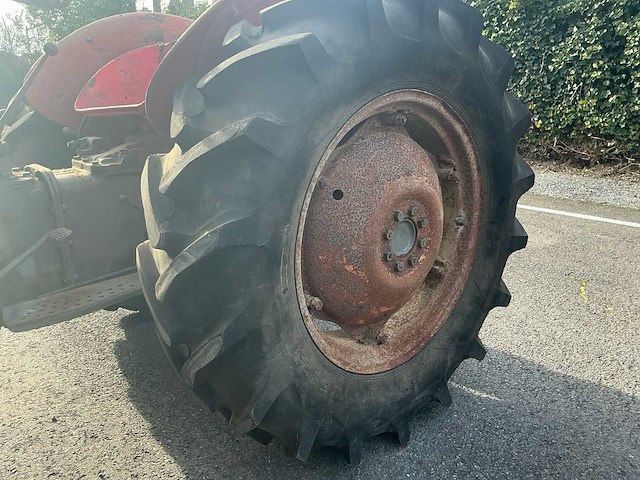 1965 massey ferguson 35 oldtimer tractor - afbeelding 7 van  19