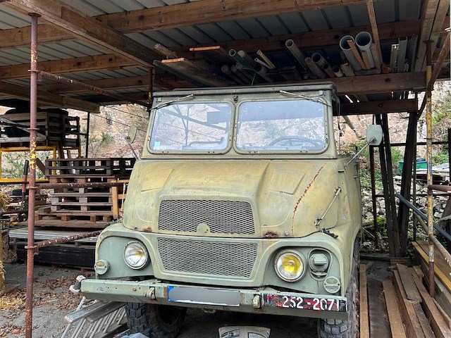 1965 sumb mh600bs lichte militaire vrachtwagenverzamelwagen - afbeelding 1 van  4