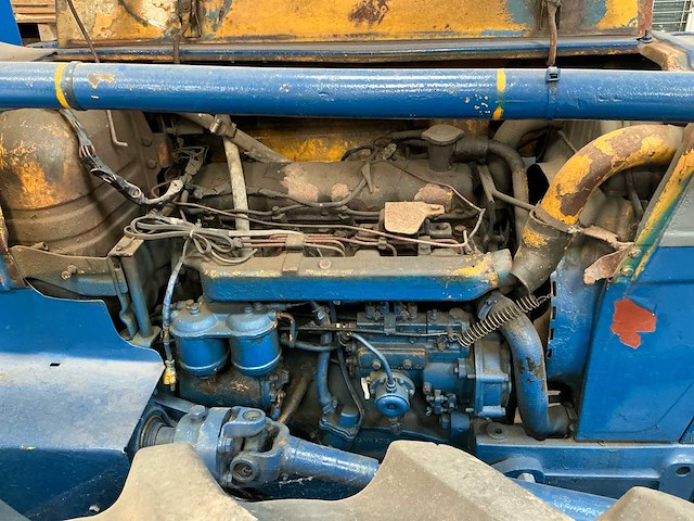 1966 county 654 oldtimer tractor - afbeelding 14 van  28