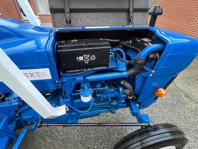 1966 ford dexta tractor antiek - afbeelding 6 van  22