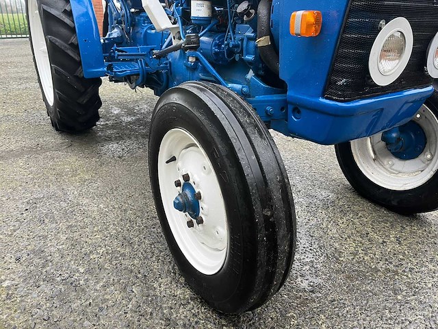 1966 ford dexta tractor antiek - afbeelding 21 van  22