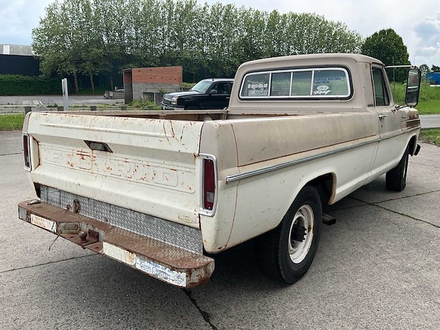 1967 ford f250 personenauto - afbeelding 38 van  42