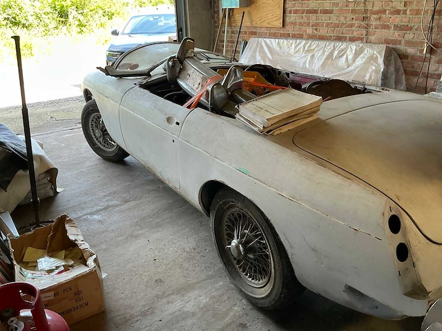 1967 mg b restauratieproject - afbeelding 12 van  26