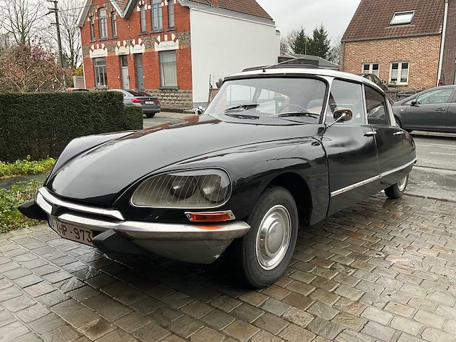 1968 citroen ds20 - oldtimer - afbeelding 1 van  50