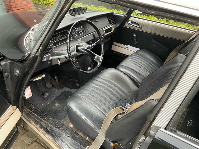 1968 citroen ds20 - oldtimer - afbeelding 18 van  50