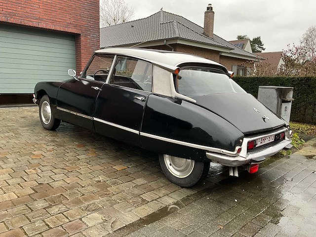 1968 citroen ds20 - oldtimer - afbeelding 23 van  50