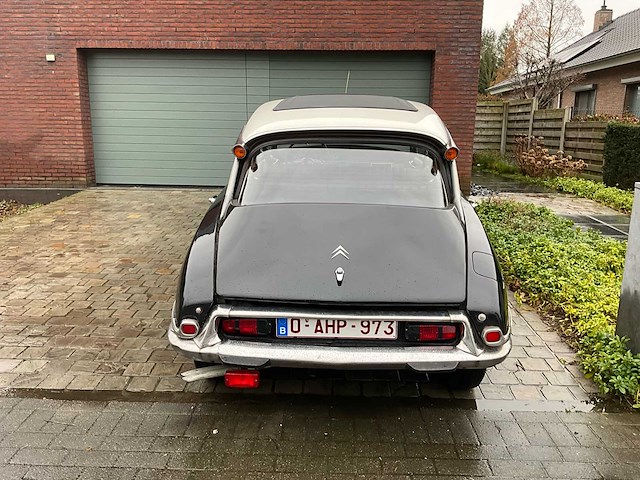 1968 citroen ds20 - oldtimer - afbeelding 34 van  50
