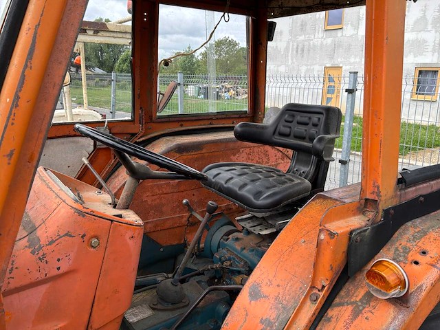 1968 fiat 670 oldtimer tractor - afbeelding 9 van  12