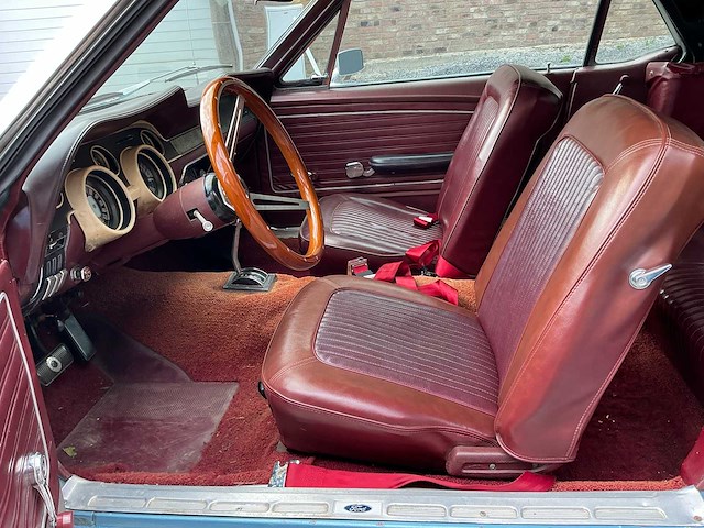 1968 ford mustang v8 4.7l cabrio oldtimer - afbeelding 8 van  61
