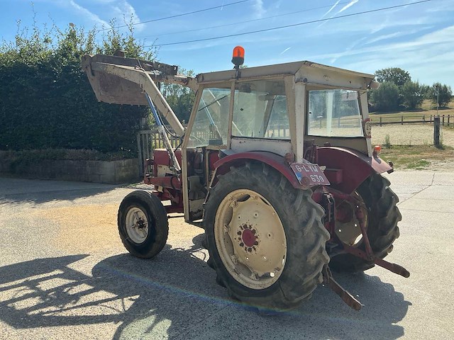 1968 international harvester 624 oldtimer tractor - afbeelding 17 van  17