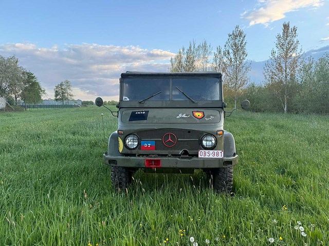 1968 mercedes benz unimog 404 legervoertuig - afbeelding 3 van  4