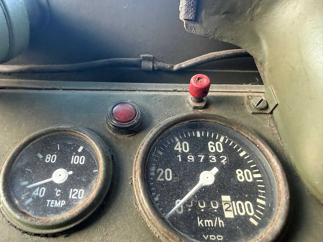1968 mercedes benz unimog 404 legervoertuig - afbeelding 4 van  16
