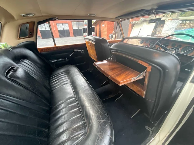 1968 rolls-royce silver shadow - oldtimer (uizonderlijk staat,km-stand) - afbeelding 35 van  66