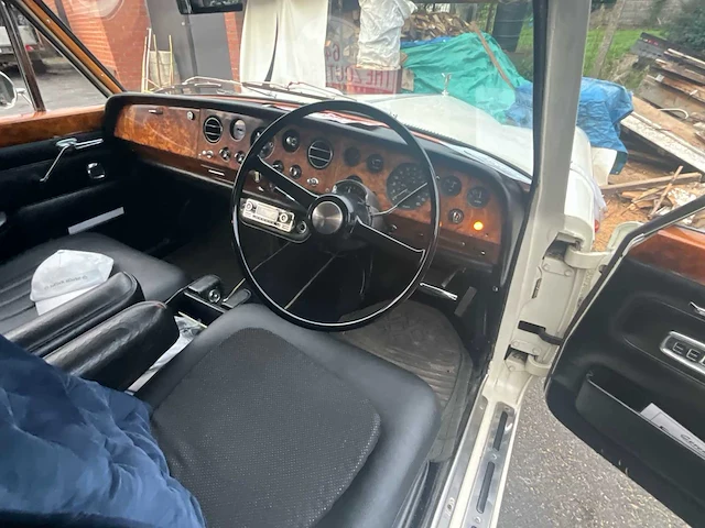 1968 rolls-royce silver shadow - oldtimer (uizonderlijk staat,km-stand) - afbeelding 27 van  66