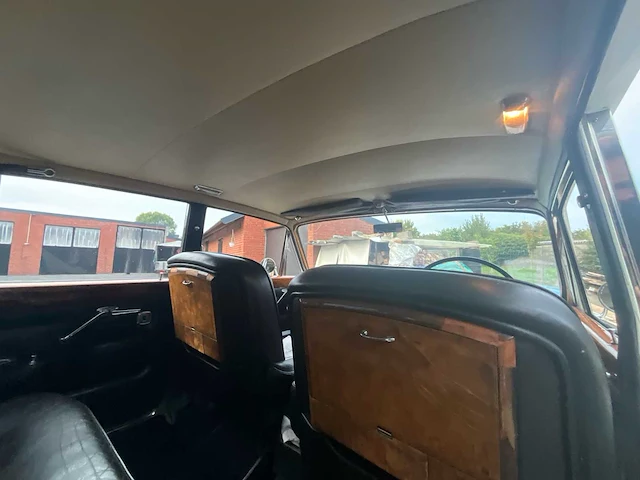 1968 rolls-royce silver shadow - oldtimer (uizonderlijk staat,km-stand) - afbeelding 36 van  66