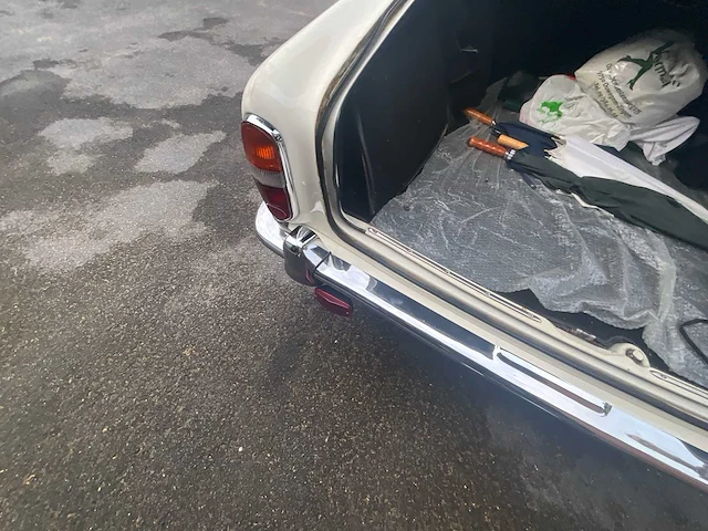 1968 rolls-royce silver shadow - oldtimer (uizonderlijk staat,km-stand) - afbeelding 42 van  66
