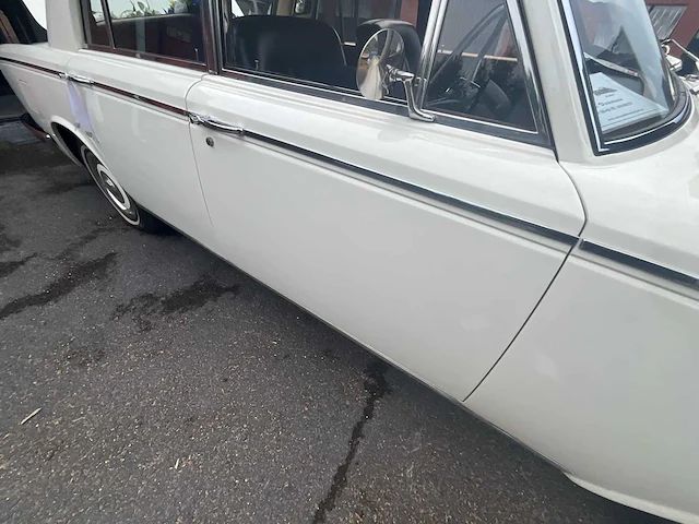 1968 rolls-royce silver shadow - oldtimer (uizonderlijk staat,km-stand) - afbeelding 5 van  66