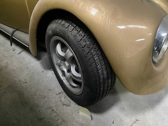 1968 volkswagen beetle oldtimer - afbeelding 8 van  21