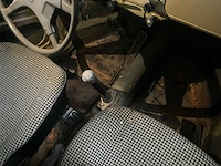 1968 volkswagen beetle oldtimer - afbeelding 21 van  21