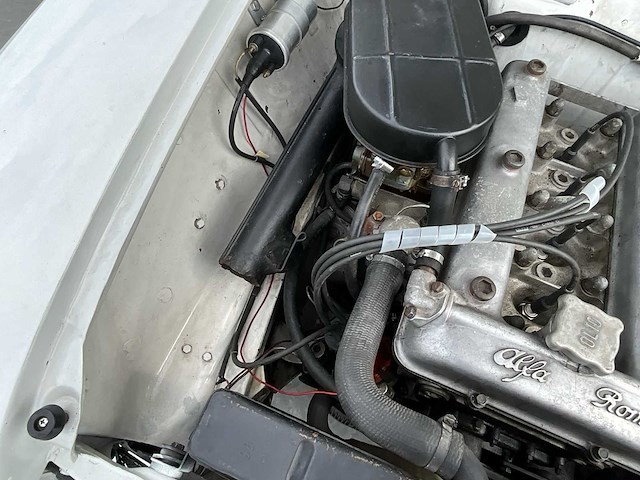 1969 alfa romeo giulia 1300 ti - oldtimer - afbeelding 32 van  44