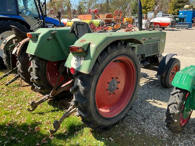1969 fendt farmer turbomatik 103s oldtimer tractor - afbeelding 4 van  8