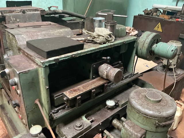 1969 herminghausen - werke sr4 rondslijpmachine - afbeelding 10 van  13