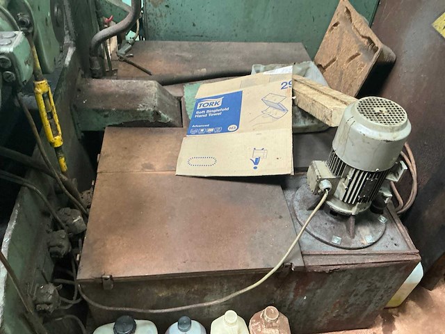 1969 herminghausen - werke sr4 rondslijpmachine - afbeelding 7 van  13