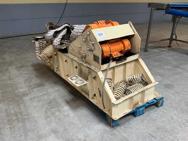 1969 jost schudzeef - afbeelding 1 van  12