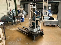 1970 almocar vorkheftruck - afbeelding 2 van  6