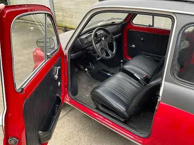 1970 fiat 500 oldtimer - afbeelding 19 van  20