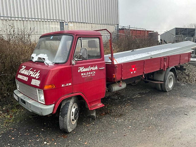 1970 hanomag henschel f76 vrachtwagen - afbeelding 1 van  29