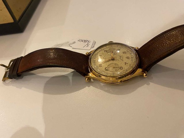 1970 javil swiss chronograph 18k gouden chronograaf polshorloge (750 duizendsten) - afbeelding 3 van  5