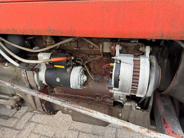 1970 massey ferguson 140 super landbouwtractor - 3-puntshef - franse papieren - rijdt en remt - afbeelding 2 van  12