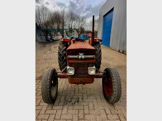 1970 massey ferguson 140 super landbouwtractor - 3-puntshef - franse papieren - rijdt en remt - afbeelding 8 van  12