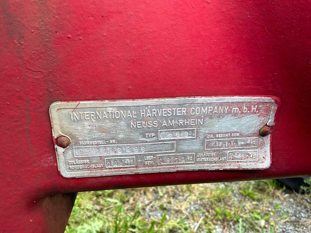 1970 mccormick 353 oldtimer tractor - afbeelding 4 van  15