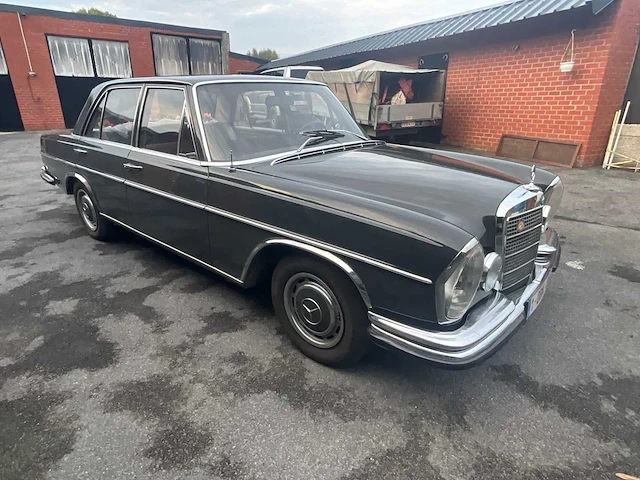 1970 mercedes-benz 280s - oldtimer (uizonderlijke goeie staat) - afbeelding 3 van  49