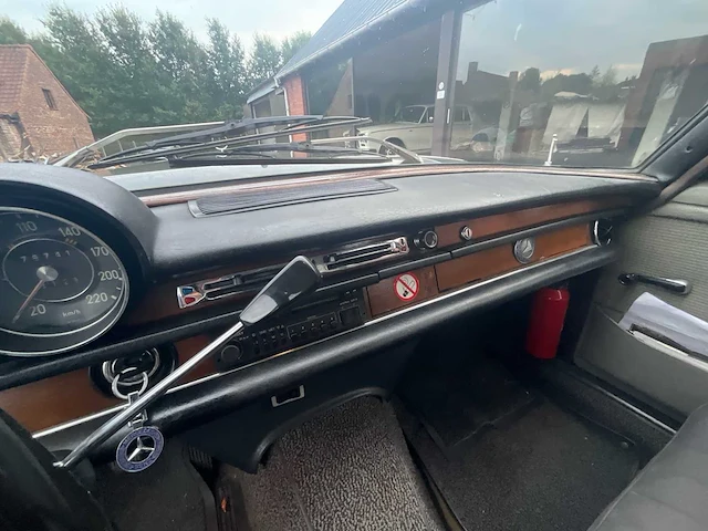 1970 mercedes-benz 280s - oldtimer (uizonderlijke goeie staat) - afbeelding 21 van  49