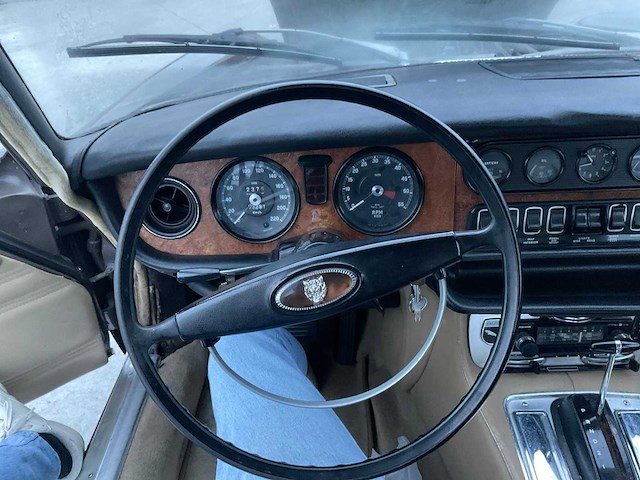 1971 jaguar 42 xj 6 oldtimer - afbeelding 19 van  39