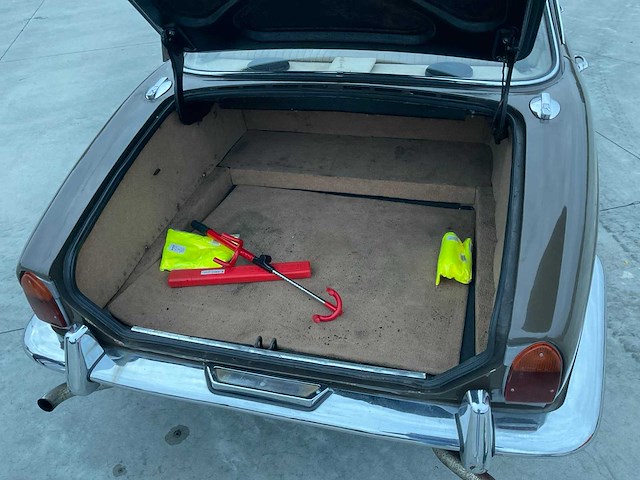 1971 jaguar 42 xj 6 oldtimer - afbeelding 25 van  39