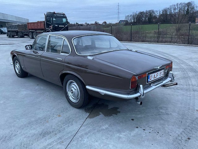 1971 jaguar 42 xj 6 oldtimer - afbeelding 23 van  39