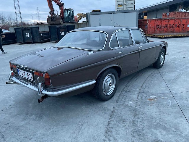 1971 jaguar 42 xj 6 oldtimer - afbeelding 35 van  39