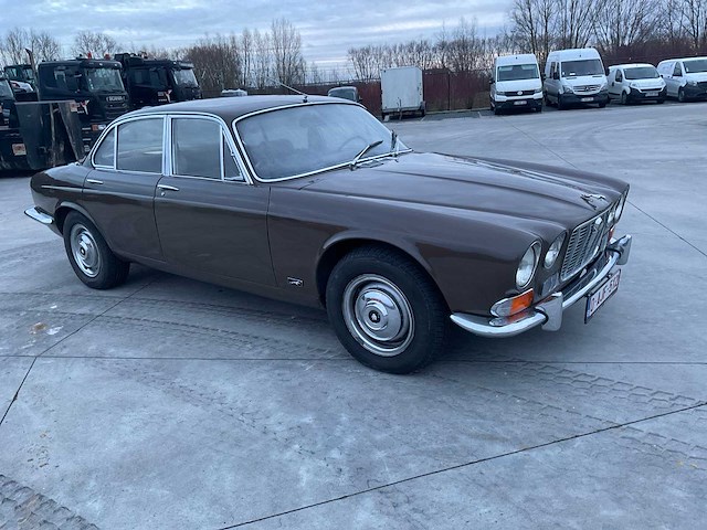 1971 jaguar 42 xj 6 oldtimer - afbeelding 37 van  39