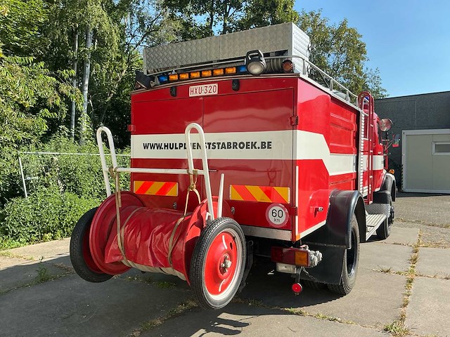 1971 mercedes-benz laf 1113 4x4 brandweerwagen - afbeelding 45 van  53