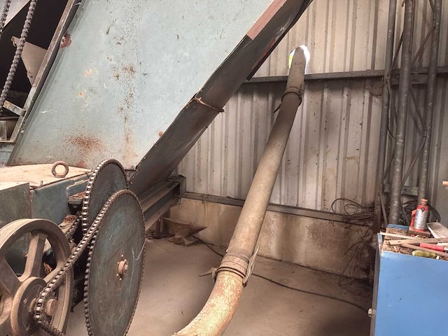 1971 wolf wh 140 gewassorterings- en verwerkingsmachine - hopplukker - afbeelding 2 van  12